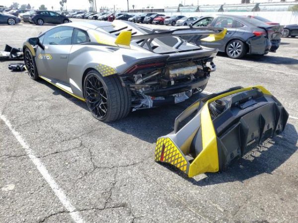 2022 LAMBORGHINI HURACAN STO - obrazek 4