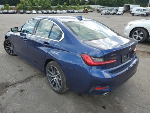 2020 BMW 330XI - obrazek 11