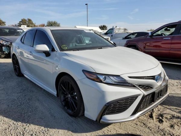 2022 TOYOTA CAMRY XSE HYBRID