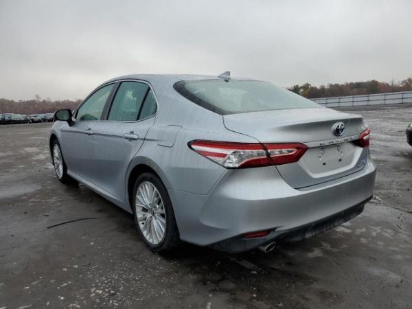 2020 TOYOTA CAMRY XLE HYBRID - obrazek 4